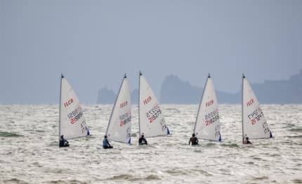 Hyères: iniziati i Campionati Europei ILCA 6 e ILCA 7