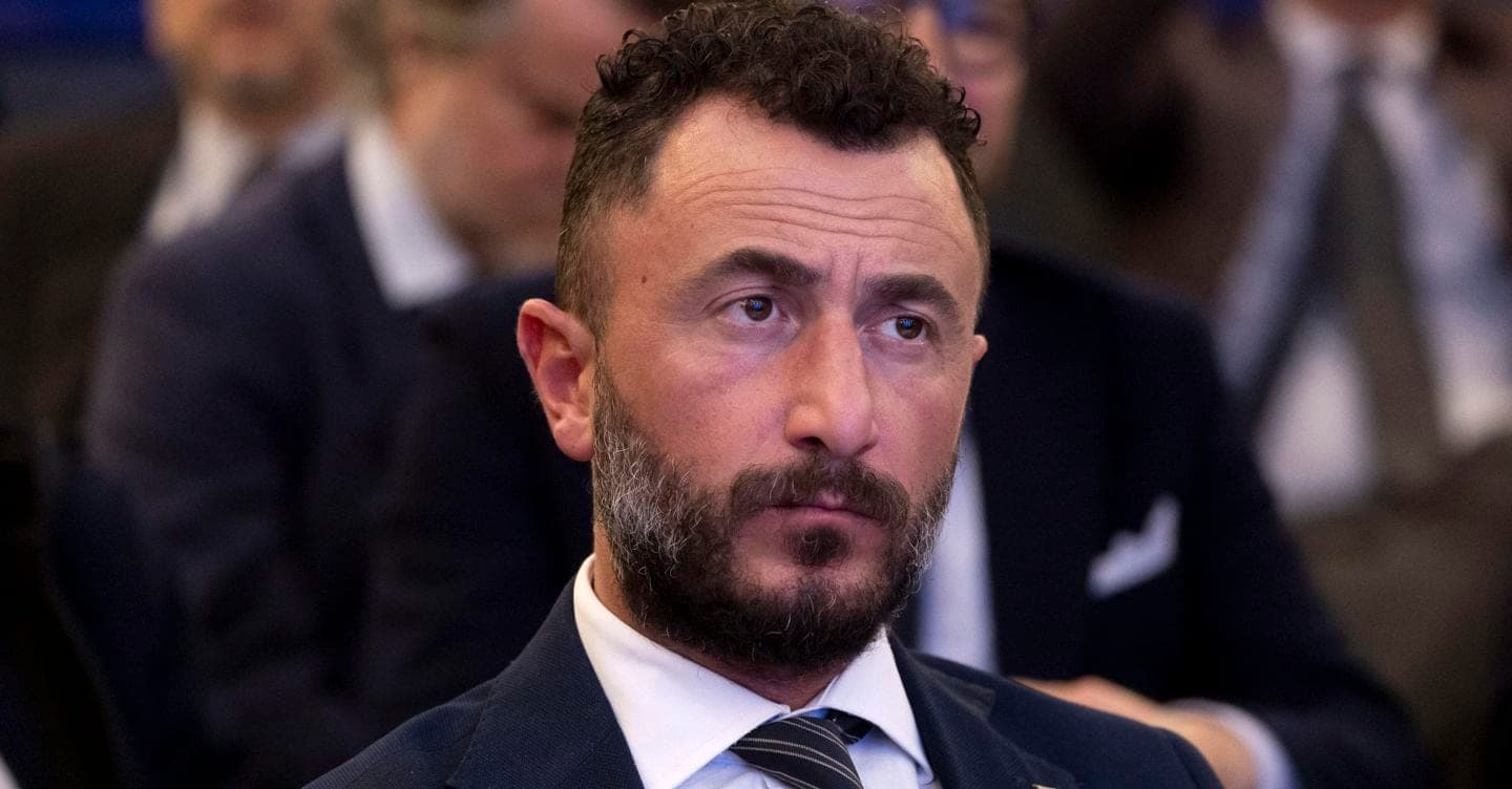 Pozzolo fuori strada col Suv nel Biellese: positivo all’alcol test