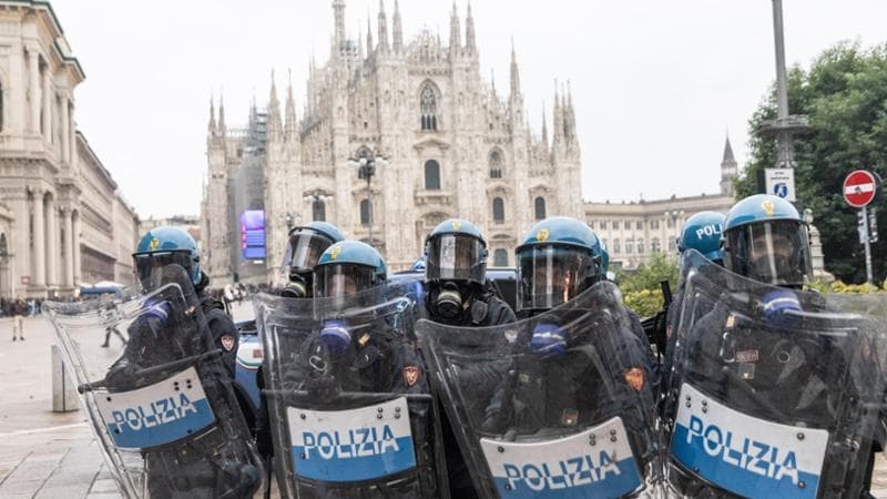 Milano si blinda contro i raid, rafforzati i controlli al Duomo. Sala: “D’accordo sui soldati”