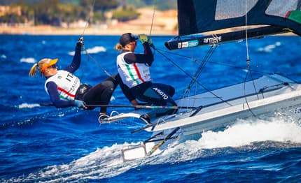 SOF Hyères: giornata positiva per i 49er FX