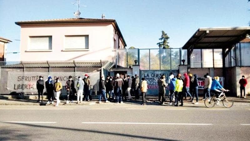 Centri di frontiera anche in Emilia-Romagna. Il Viminale: “Da voi 900 posti”