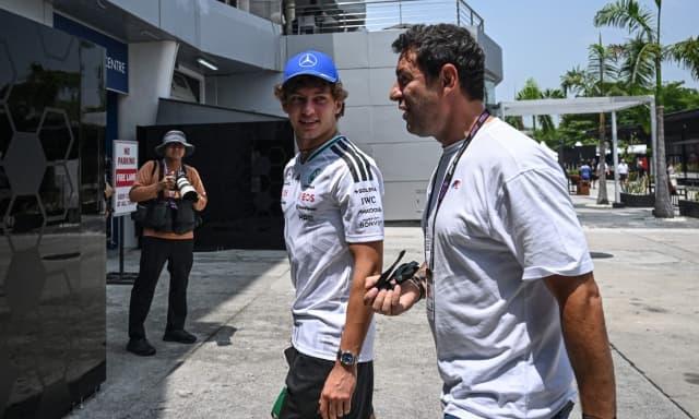 Caldo e umidità a Sepang, i piloti rischiano 50° nell'abitacolo: cosa cambia nel regolamento
