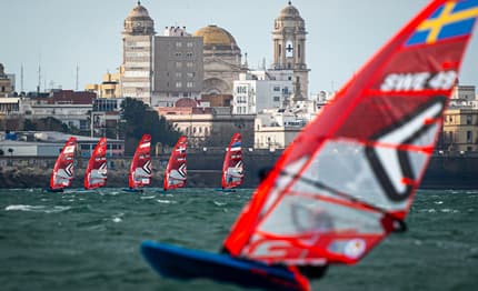 iQFOiL: in acqua a Cadice per l’iQFOiL International Games