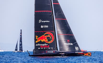 Alinghi vs American Magic: una regata senza senso