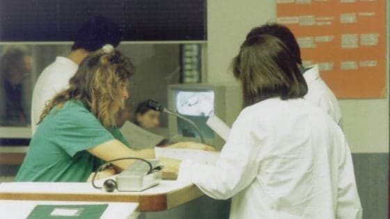 La denuncia medici: "Con la Legge di bilancio a rischio 150 mila contratti"