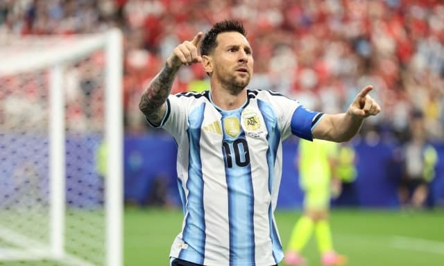 Messi tra record, sfida a Mbappè e... un po' di riposo. Part-time contro la Giordania? Deciderà Leo