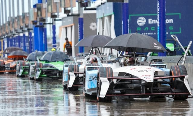 E-Prix Miami: Nick Cassidy si aggiudica la prima sessione delle libere