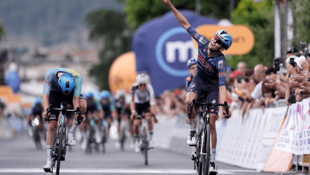 Giro Next Gen, terza tappa e maglia rosa per il belga Schoofs