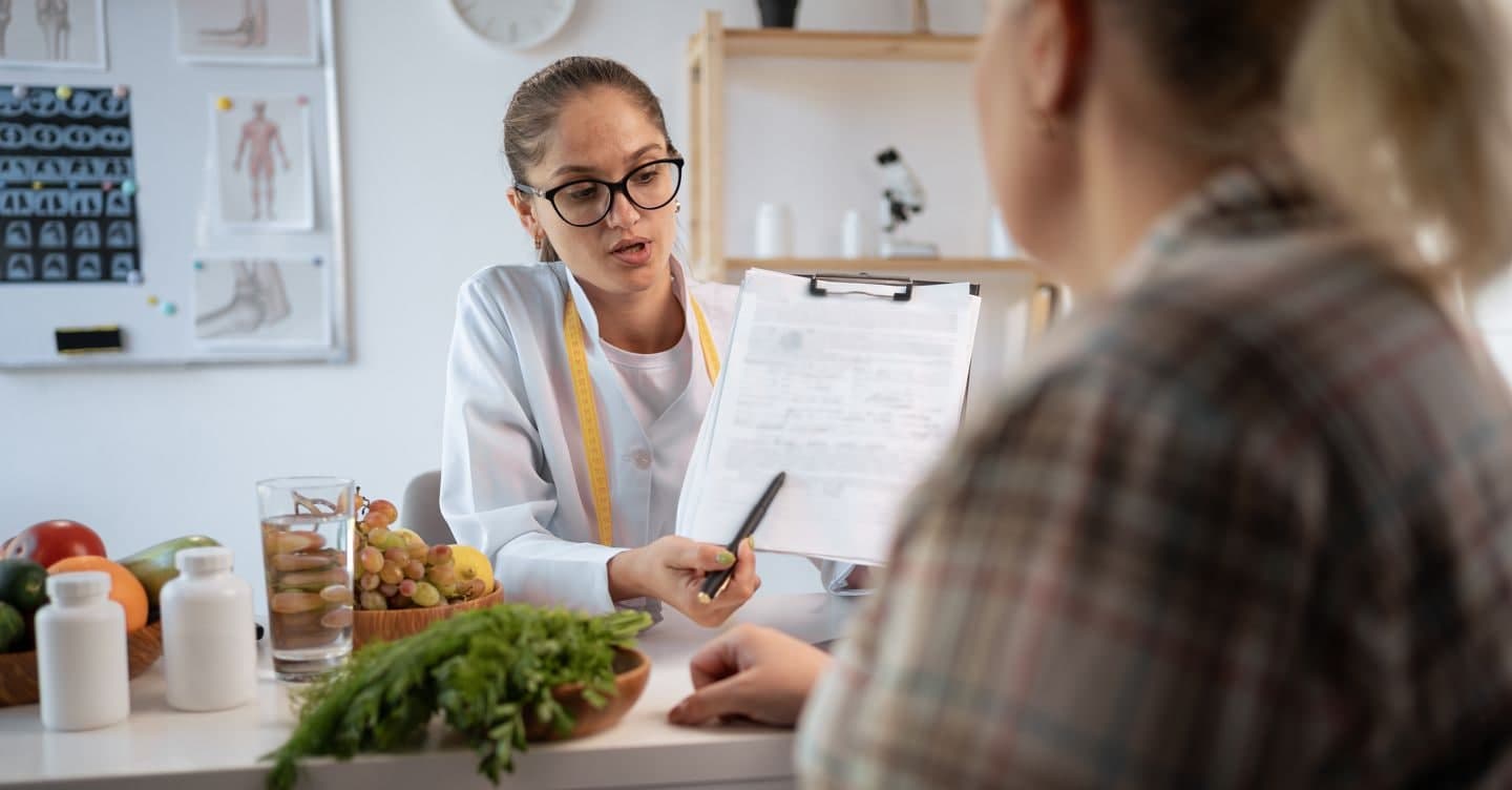 Dalla depressione al diabete: se il cibo cura a casa il malato sta meglio e cala la spesa