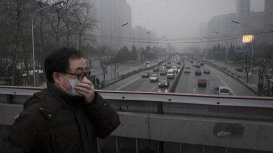 L'inquinamento rende i cittadini meno felici