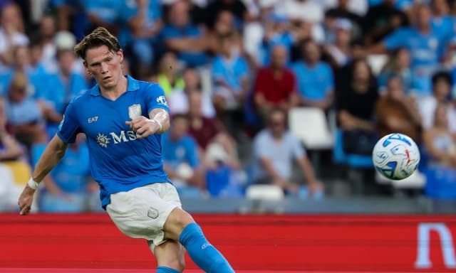 Napoli, lieve aritmia benigna per McTominay: intervento nei prossimi giorni, quando potrebbe tornare