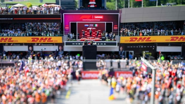 La pole col giallo e le treccine di Hamilton: 5 curiosità sul GP d'Austria