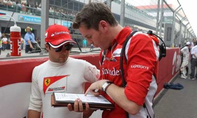 Smedley: "Hamilton meglio di Leclerc: si è preso la Ferrari e può fare come Schumacher"