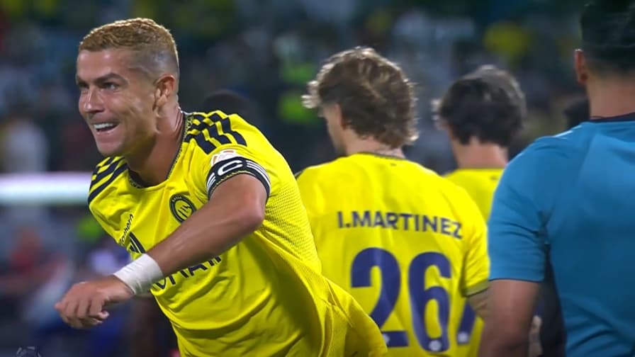 Cristiano Ronaldo entra e fa subito un gran gol: Al Riyadh-Al Nassr 0-4, highlights
