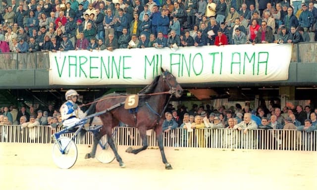 "Varenne, très bien! Fermati e sorridi, Varenne". E Jannacci gli dedicò una canzone