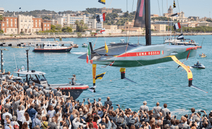 Varata Luna Rossa, ora bisogna solo pedalare verso l'America's Cup