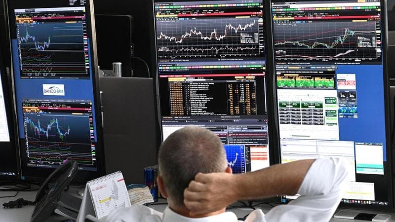 Petrolio, tech e debito, la tempesta si abbatte sulle Borse. Piazza Affari la peggiore