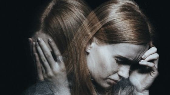 Donne più forti degli uomini nel dolore, lo ricordano meno