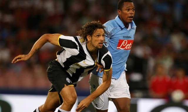 Santacroce: "Cassano strizzava il sedere ai miei compagni. Crespo? Era come in 'Tre uomini e una gamba'..."