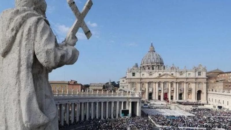 Summit vaticano sulla famiglia, il Papa invita anche i cardinali Usa anti-Trump