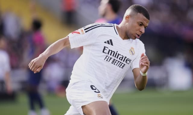 Il Psg va al contrattacco e chiede a Mbappè 98 milioni di risarcimento danni