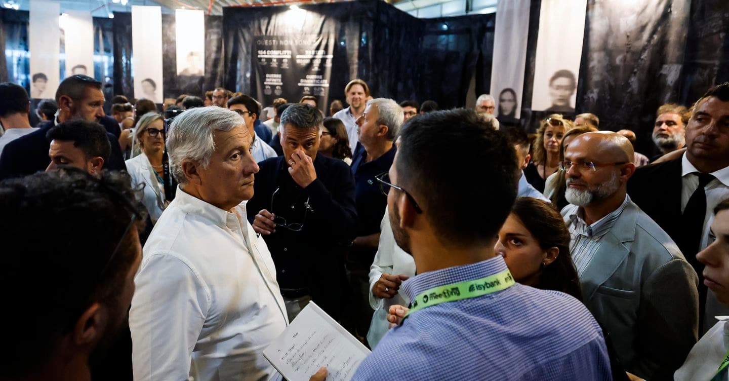 Tajani si smarca da Salvini: «I rapporti con la Francia li teniamo io e Meloni. Ma non invieremo le nostre truppe a Kiev»