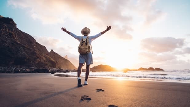 I 4 integratori da portare in vacanza: dalle vie urinarie ai muscoli, ecco come proteggersi