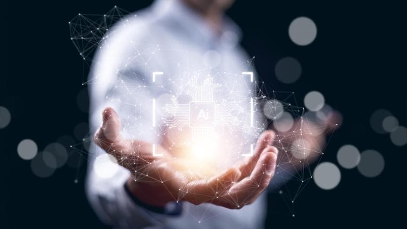 No ai licenziamenti decisi dall’algoritmo, sì al risarcimento danni: ecco l’AI Act in vigore da oggi