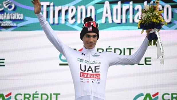 Giro d’Italia 2025, la Uae-Emirates pensa a far debuttare Juan Ayuso