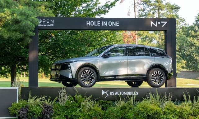 DS N°7, ordini aperti per il C-Suv made in Melfi: motori, versioni e prezzi