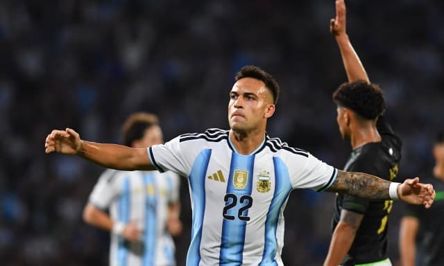 Lautaro, un gol per scavalcare Aguero e puntare Bati: vuole essere il leader dell'Argentina post-Messi