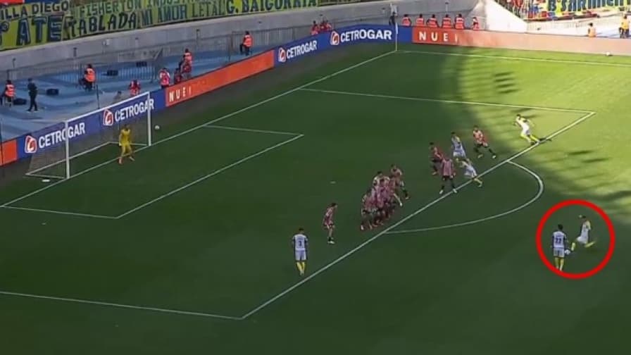 Di Maria gol su punizione pazzesco in Estudiantes-Rosario, Supercopa Internacional
