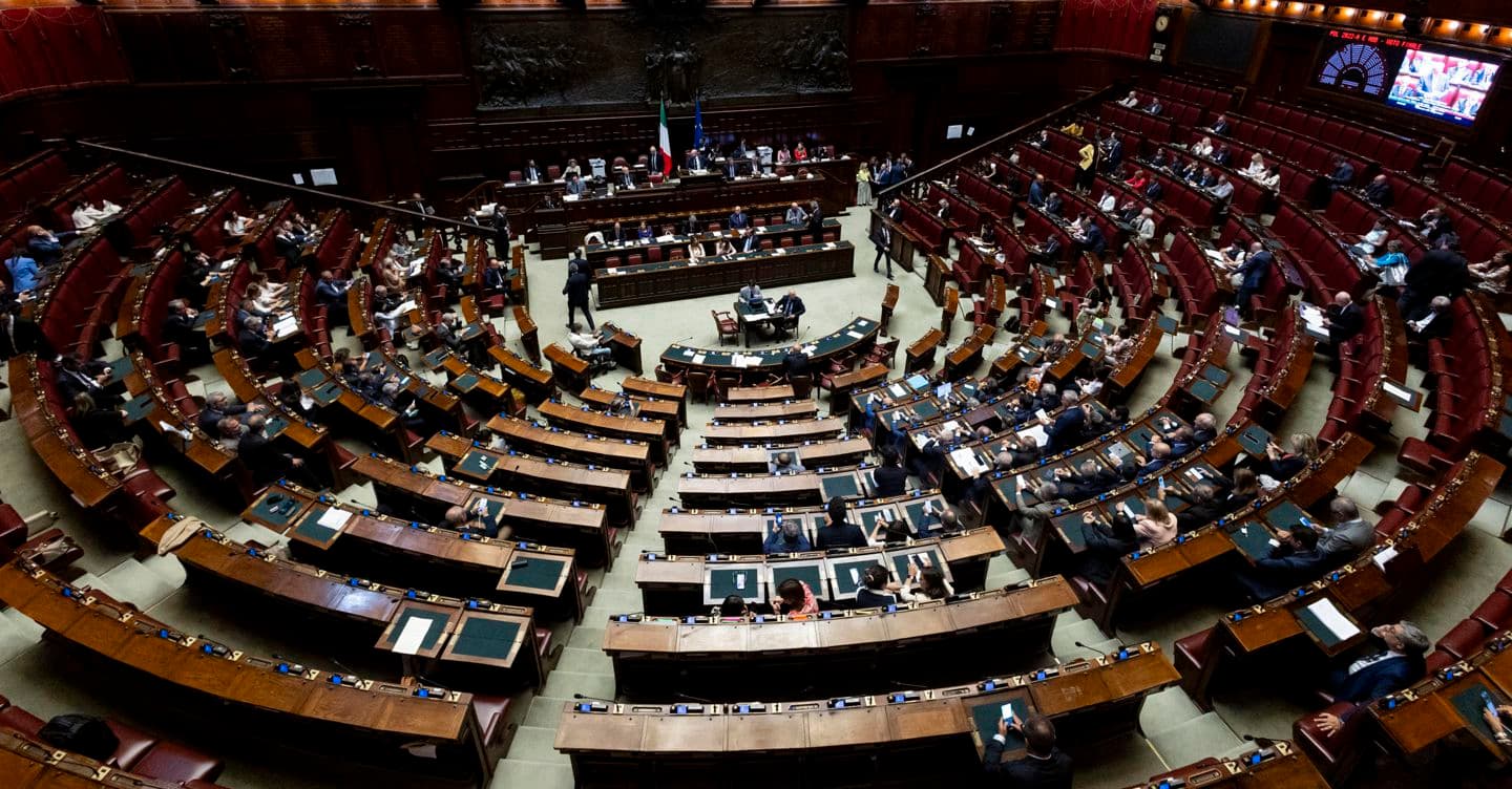 Appello bipartisan: sì al ballottaggio anti-estreme
