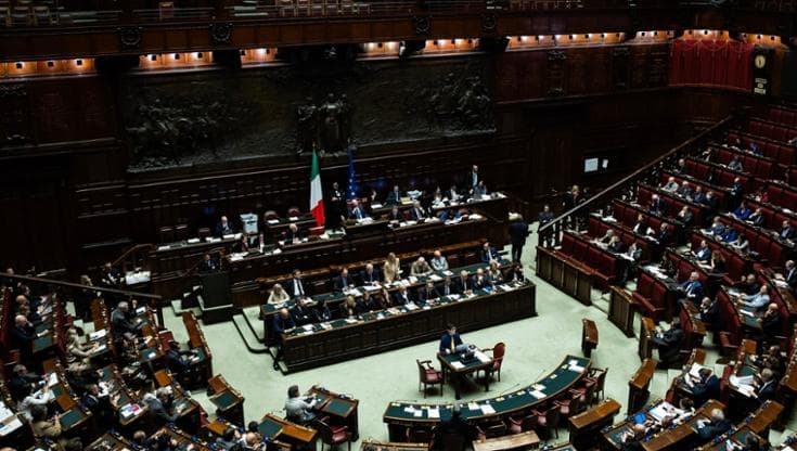 Manovra, taglio Irpef solo per un anno. Stangata sulle pensioni