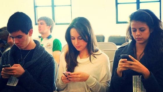 In SOStanza, concorso per le scuole sulle dipendenze on line