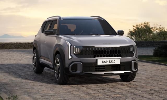 Kia Seltos, al via gli ordini in Italia: prezzi e allestimenti del Suv benzina o full hybrid