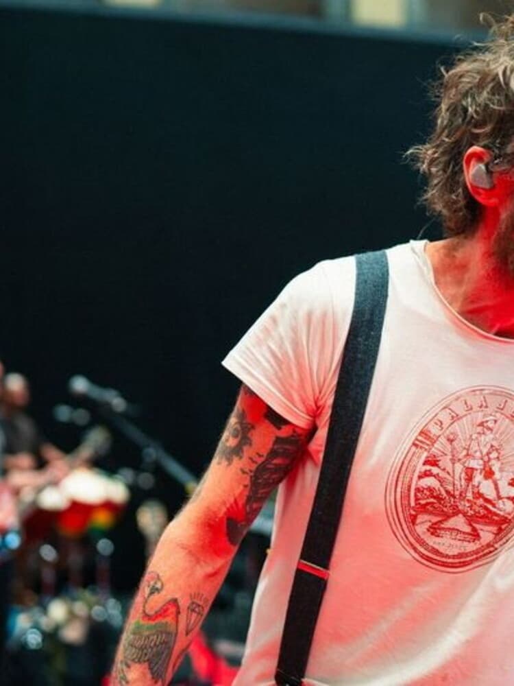 Il corpo umano, Jovanotti esce con il suo manifesto di rinascita