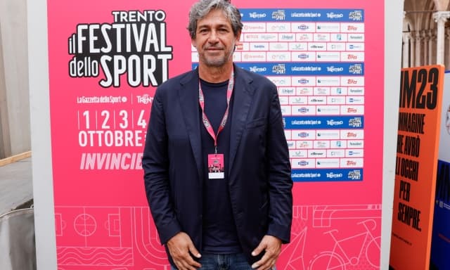 Albertini si racconta: "Van Basten il più grande. L'incontro speciale? Con un ragazzino di nome Messi"