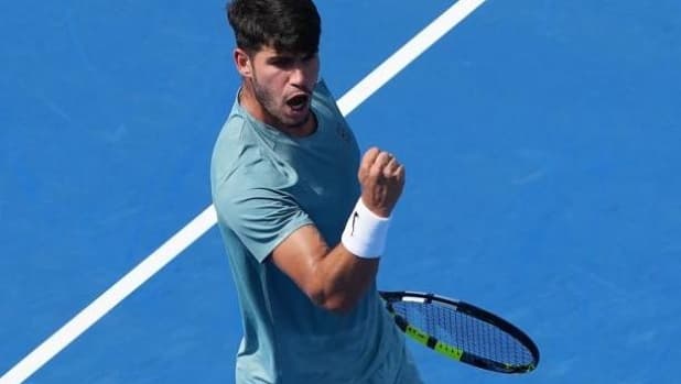 Il solito Alcaraz: controlla, si complica la vita e poi vince. E' semifinale a Cincinnati