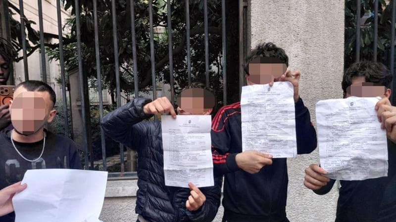 Milano, chiesti 45 arresti per gli assalti ai negozi. Tantissimi i minori: “Azione di rara violenza”
