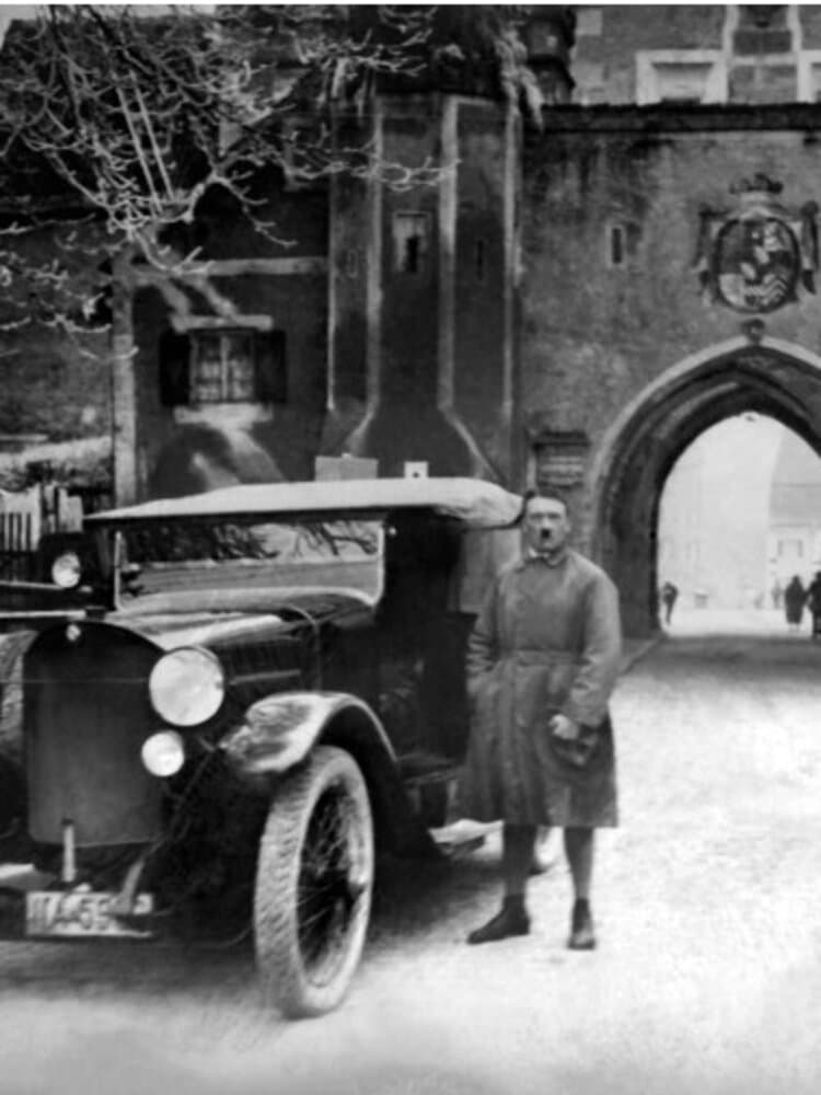 Per il detenuto modello Adolf Hitler mega-sconto di pena per buona condotta