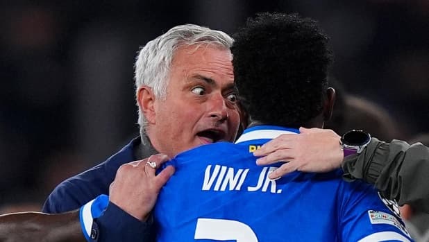 Mou già a rischio? Perché sono crollate le quote esonero: il punto dei bookie