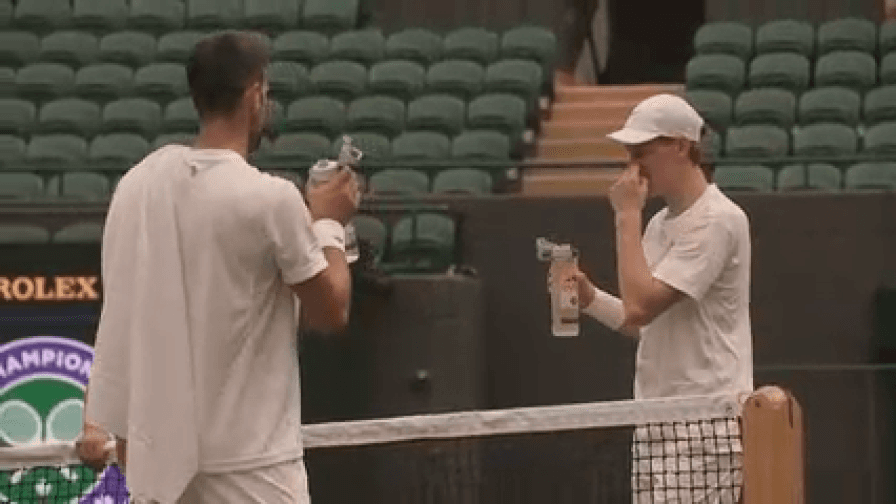 Sinner, allenamento speciale a Wimbledon: Jannik si esercita contro Djokovic