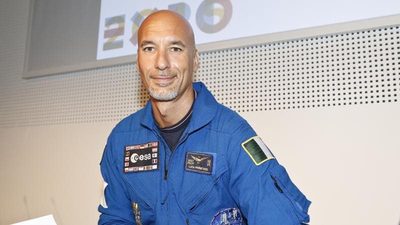 Luca Parmitano farà parte dell’equipaggio della missione Artemis III: “Sono onorato”