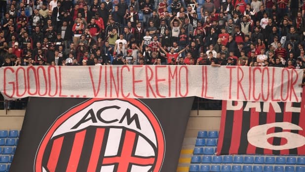Dai sassi di Como ai fischi di oggi: storia delle contestazioni in casa Milan
