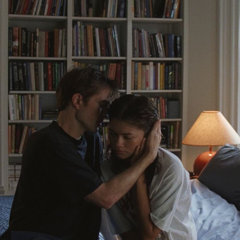 Zendaya e Robert Pattinson svelano il dietro le quinte di “The Drama” senza rivelare la tr...