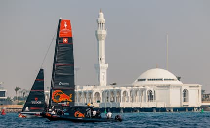 America's Cup: Alinghi Red Bull Racing torna sulla linea di partenza