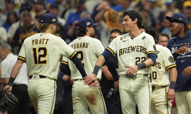 World Series: Milwaukee fa sua gara-1, Tampa superata 3-2