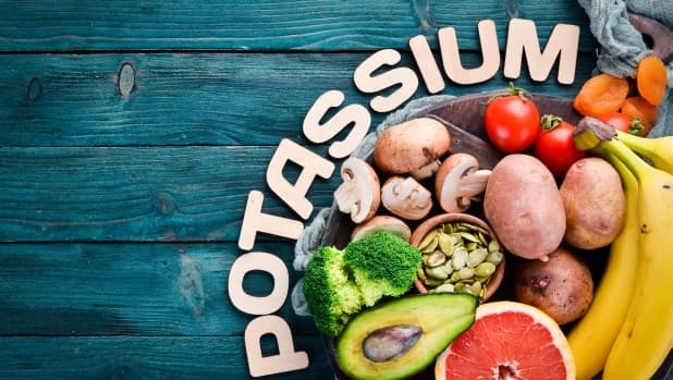 La classifica dei cibi più ricchi di potassio: dall’avocado ai fagioli bianchi