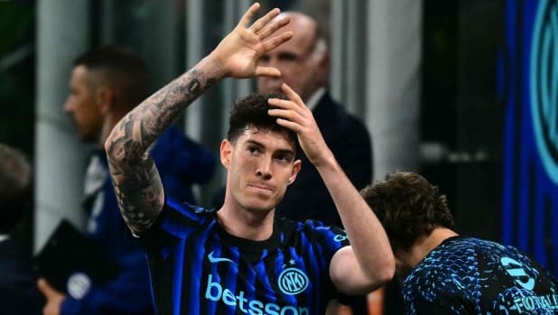 Bastoni va o resta all'Inter? Per i bookie divorzio possibile: le quote
